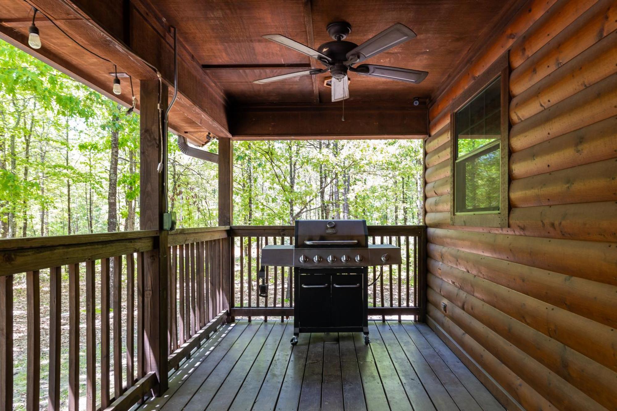 Cross Timbers Cabin On The Grove'S 25-Acres Broken Bow Kültér fotó