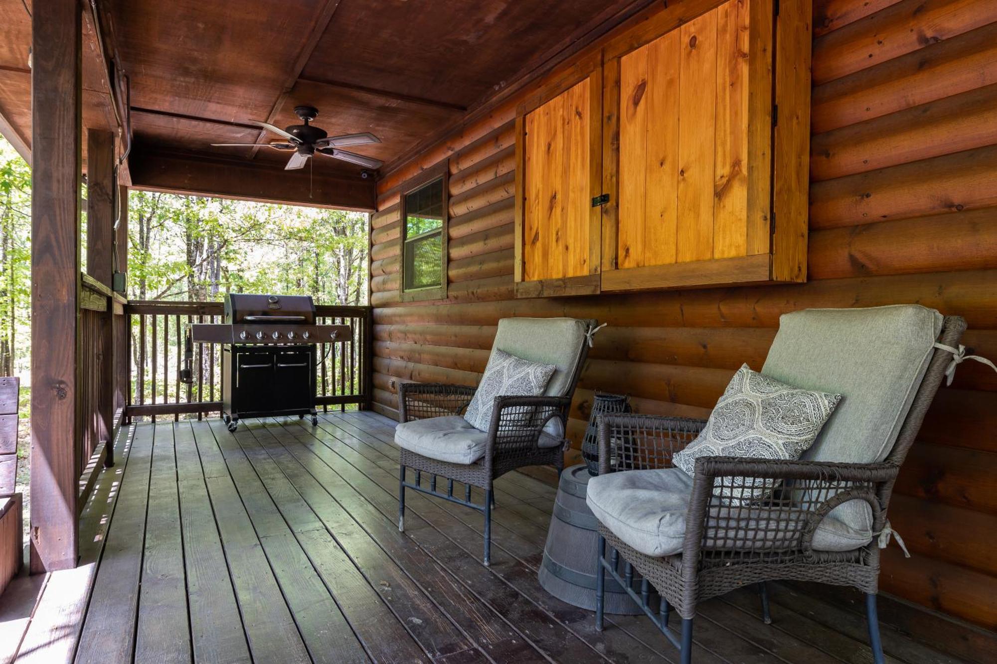 Cross Timbers Cabin On The Grove'S 25-Acres Broken Bow Kültér fotó