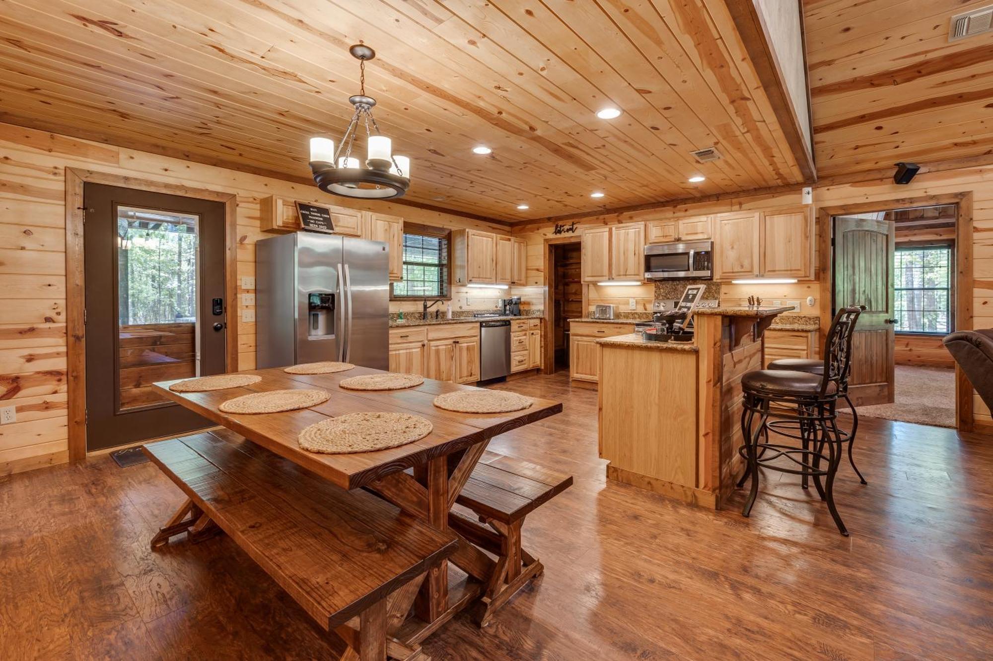 Cross Timbers Cabin On The Grove'S 25-Acres Broken Bow Kültér fotó