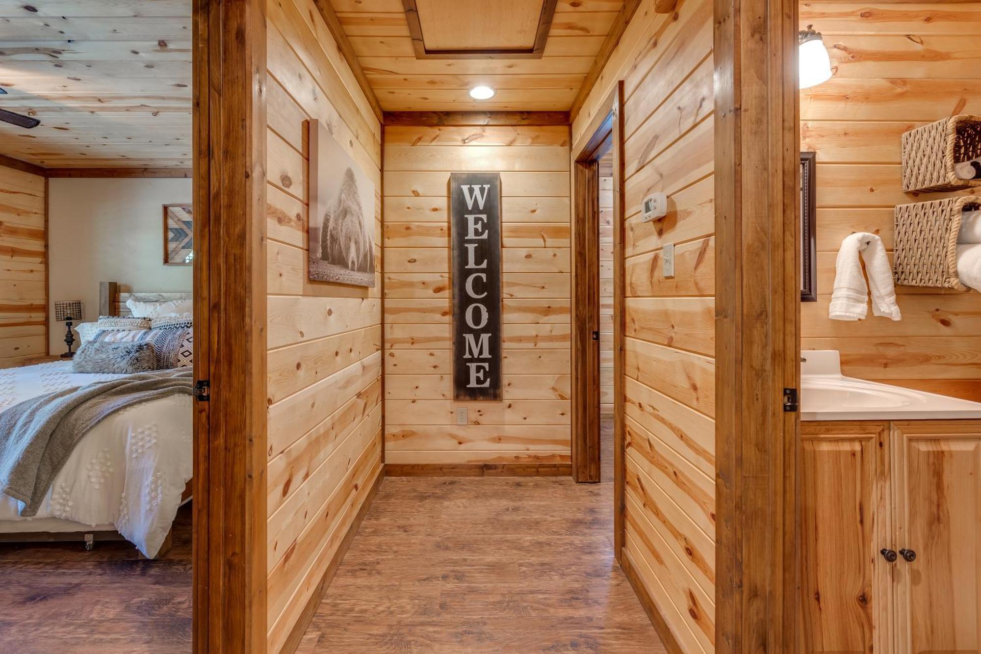 Cross Timbers Cabin On The Grove'S 25-Acres Broken Bow Kültér fotó
