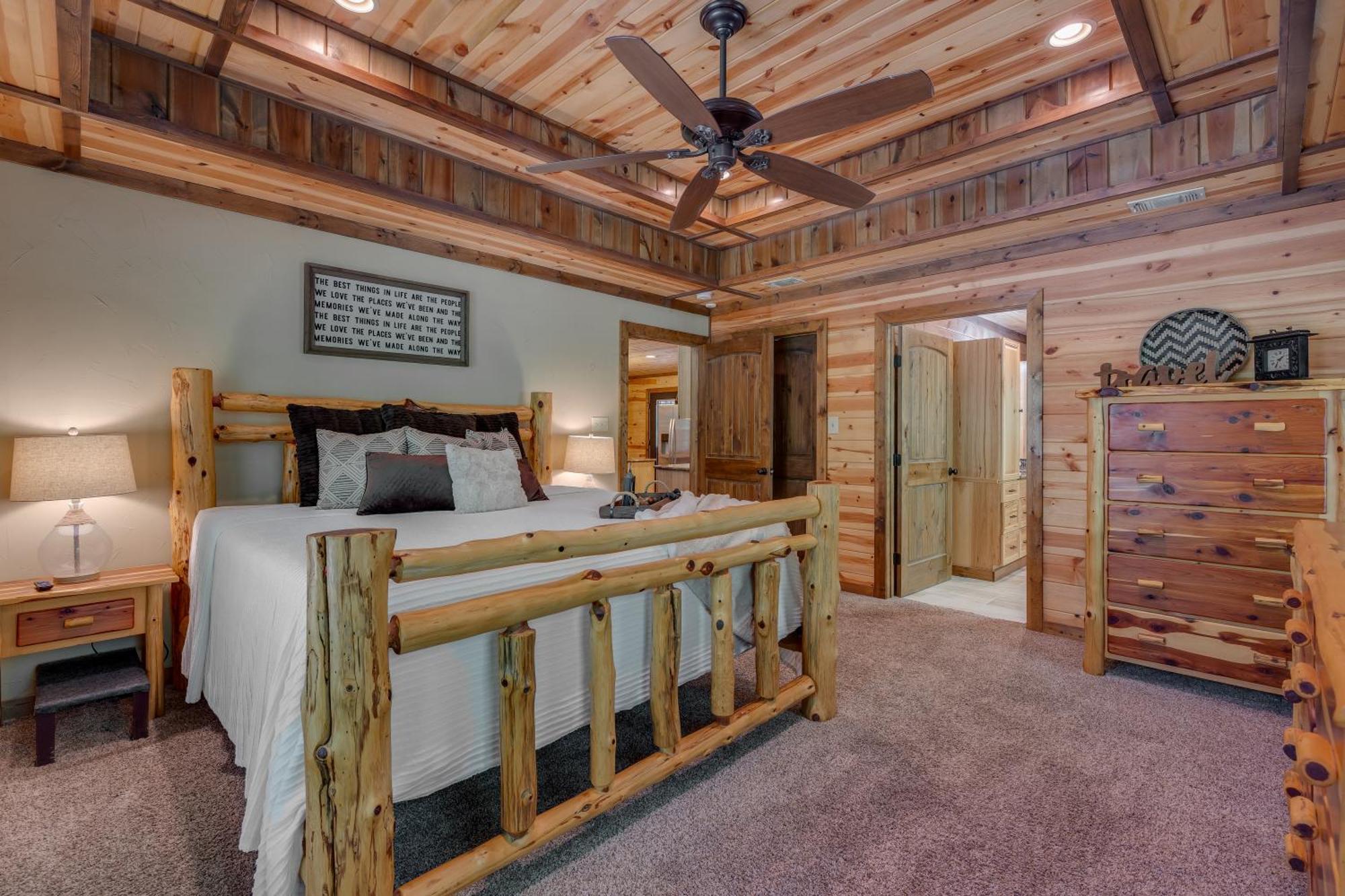 Cross Timbers Cabin On The Grove'S 25-Acres Broken Bow Kültér fotó